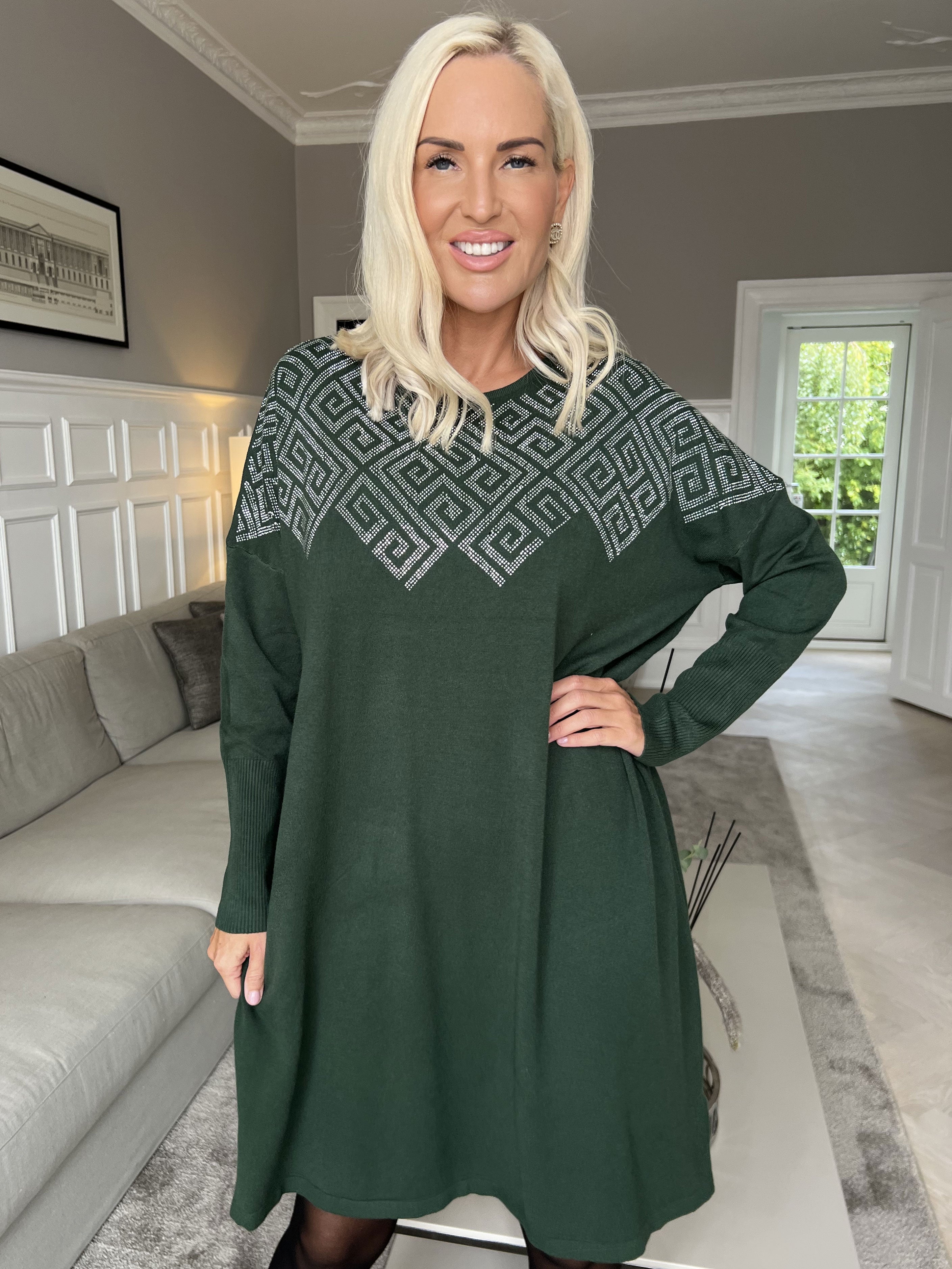 Luna - Blød strikkjole med similisten